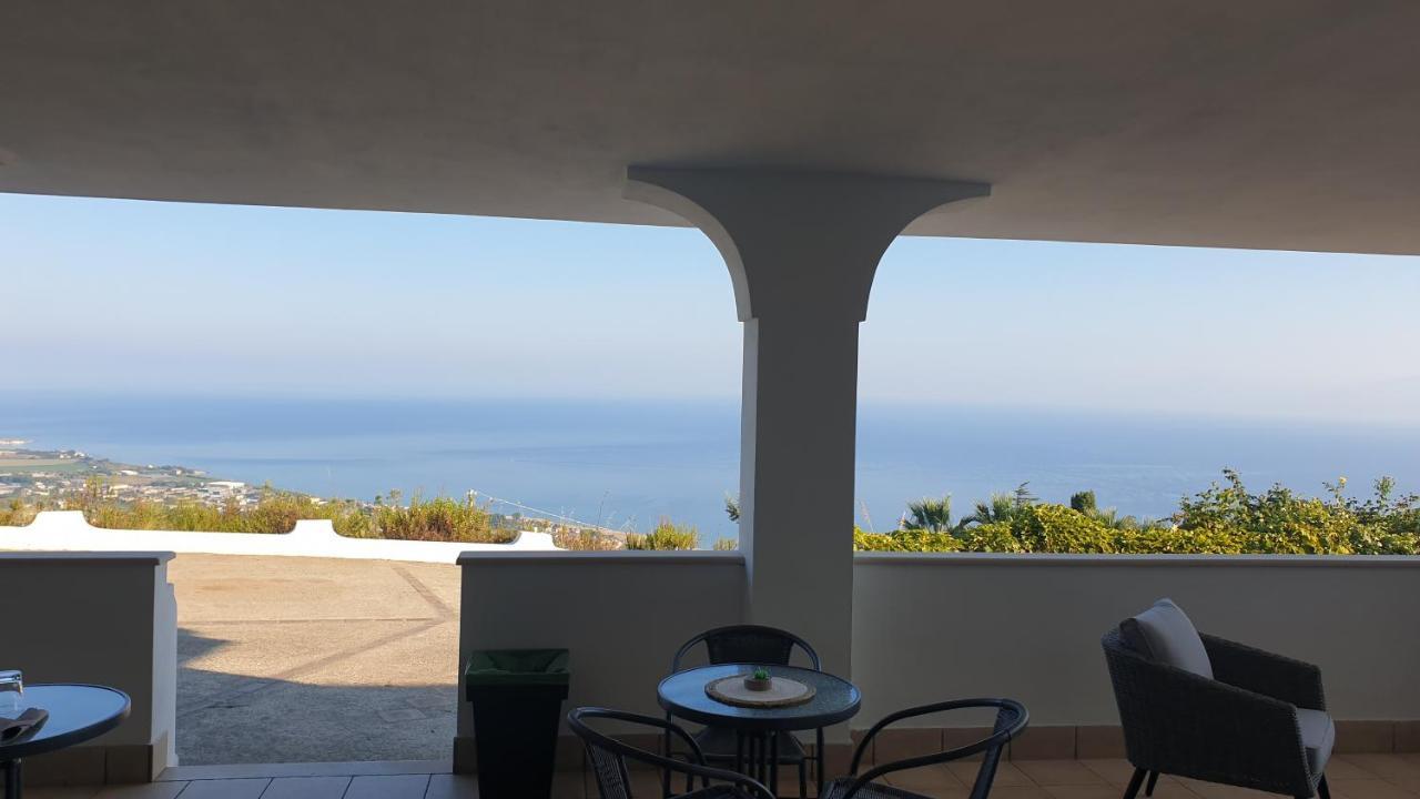 Villa Kiru Vibo Valentia Exterior foto